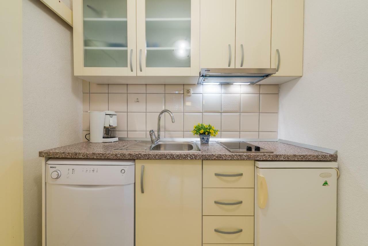 Apartments Nada 波尔 外观 照片