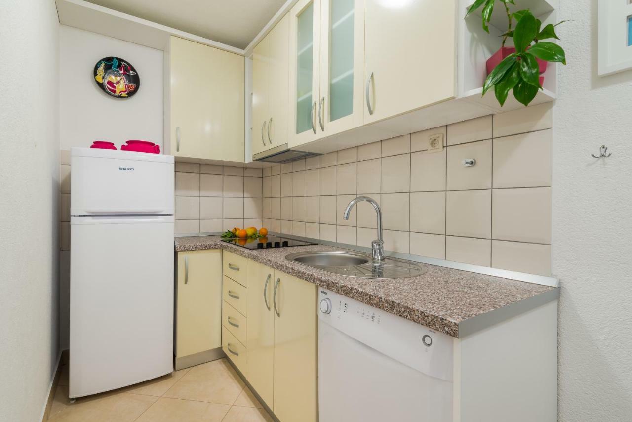 Apartments Nada 波尔 外观 照片